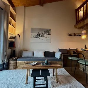 Appartement Ensoleillé Aux Tines, Vue Massif, Chamonix